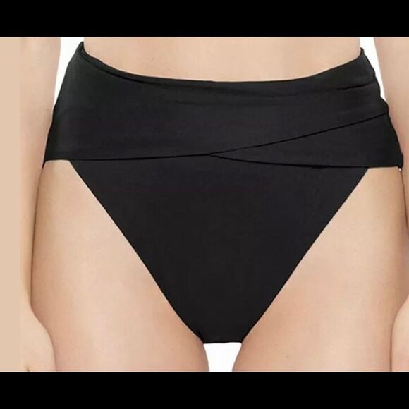 BECCA Medium bikini top . NWT - Picture 12 of 13